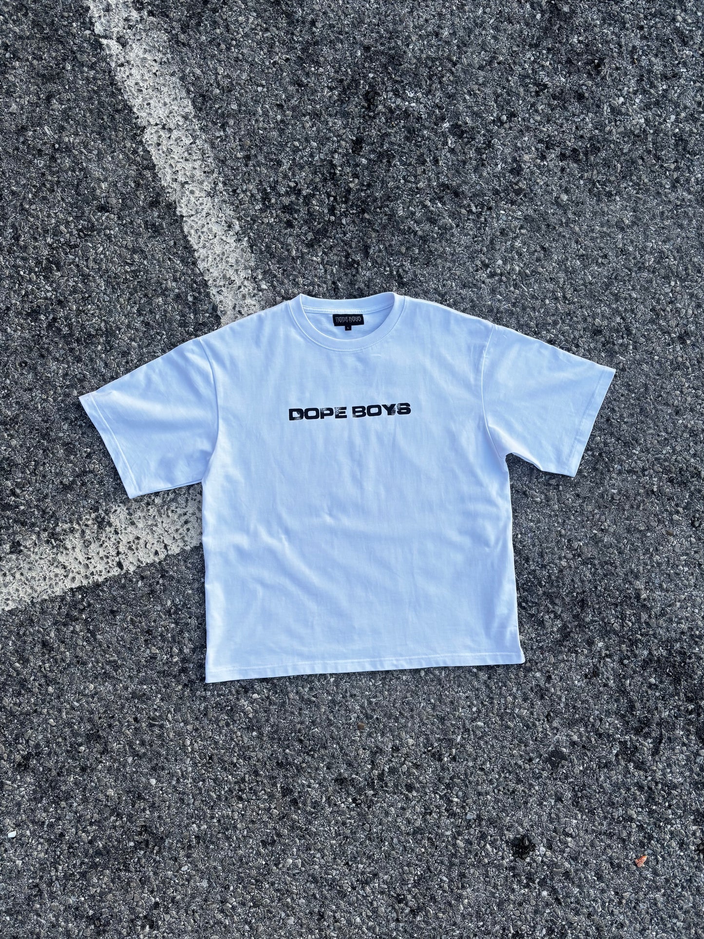 DBS WHITE BLACK TEE