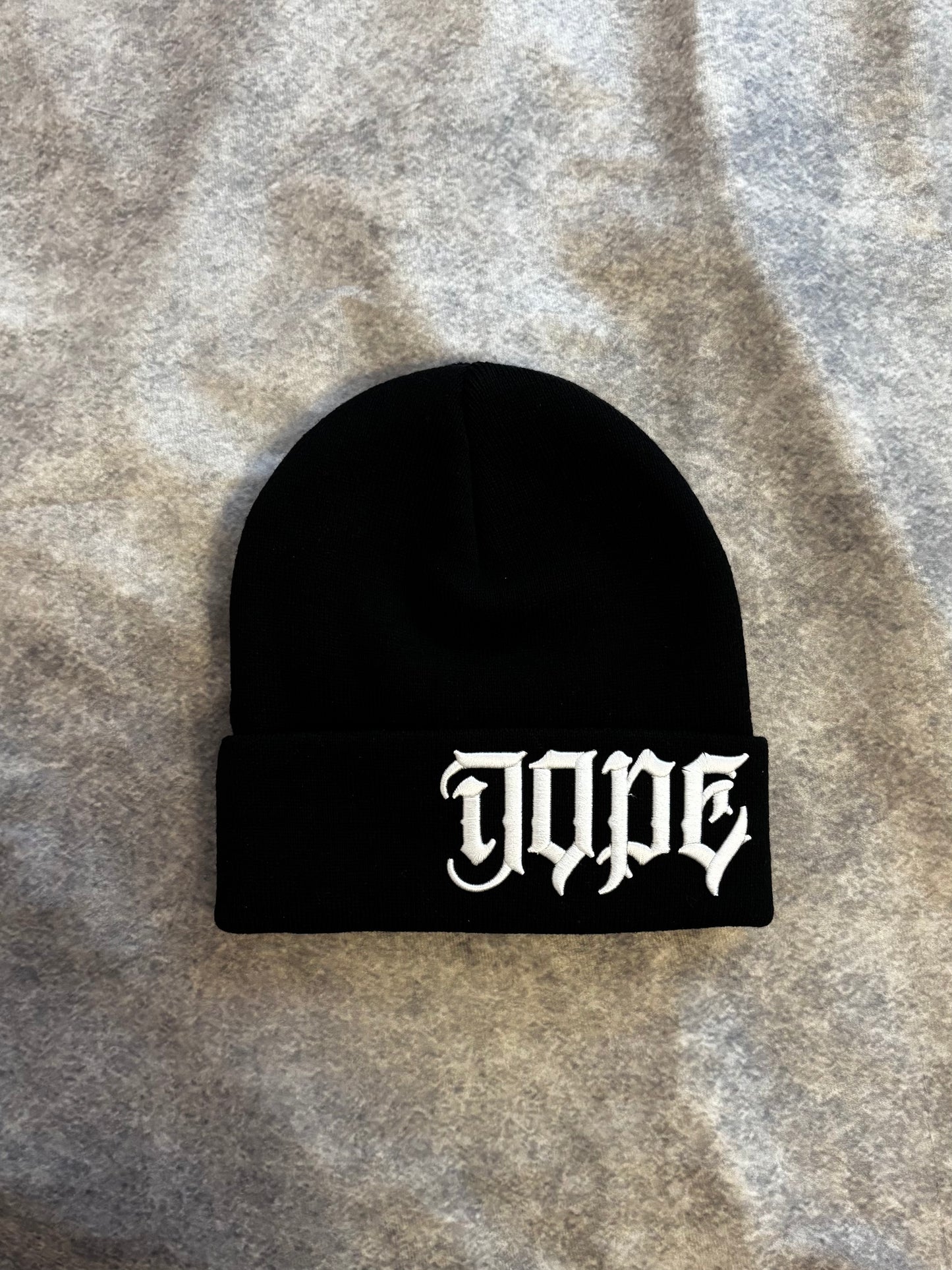 DOPE BEANIE